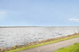 Almere, Vijverbos 14