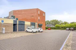 Vlijmen, Monseigneur van Kesselstraat 2-M