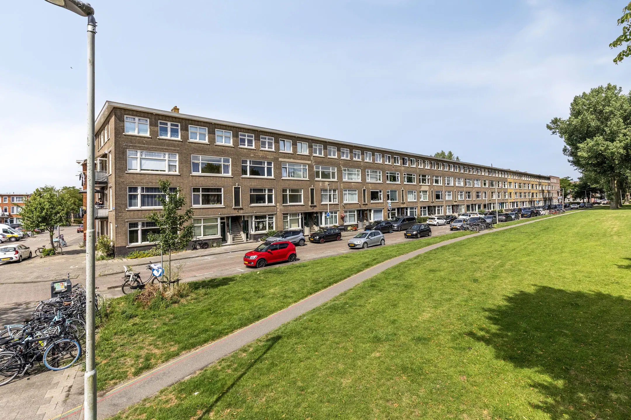 Rotterdam, West-Varkenoordseweg 257 B