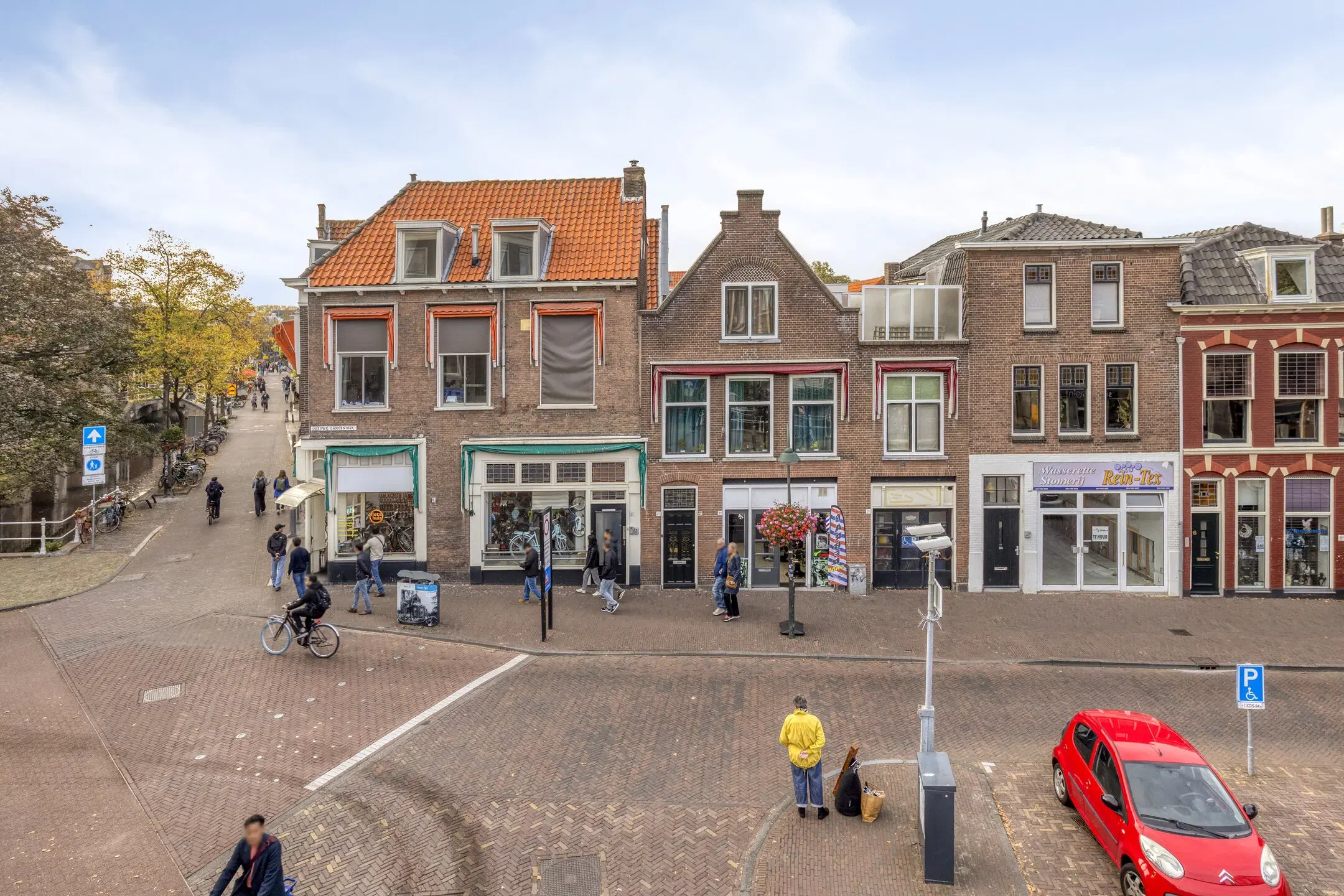 Delft, Vrouwenregt 1