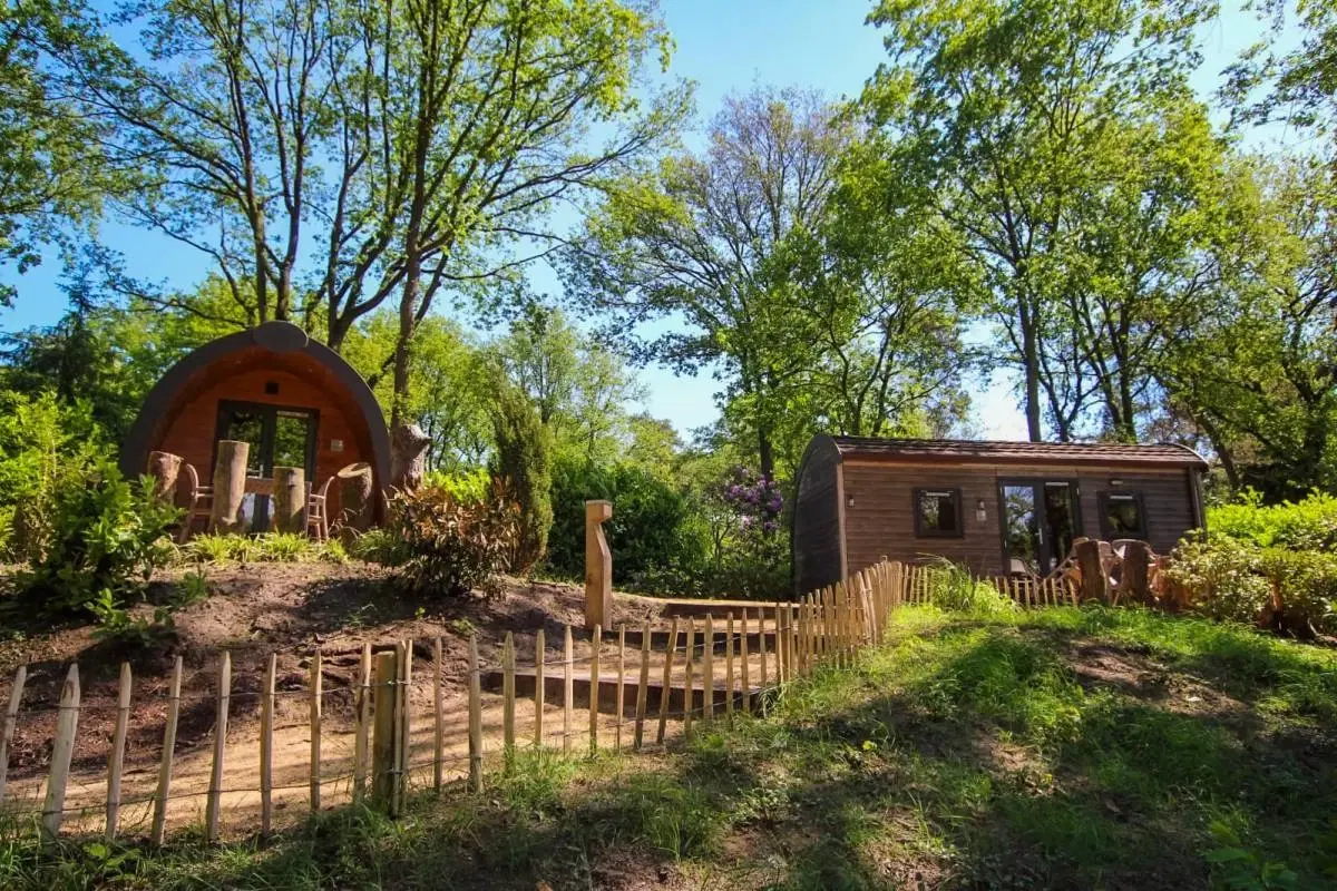 10 percelen grond gelegen op Resort De Heimolen te Baarle-Nassau